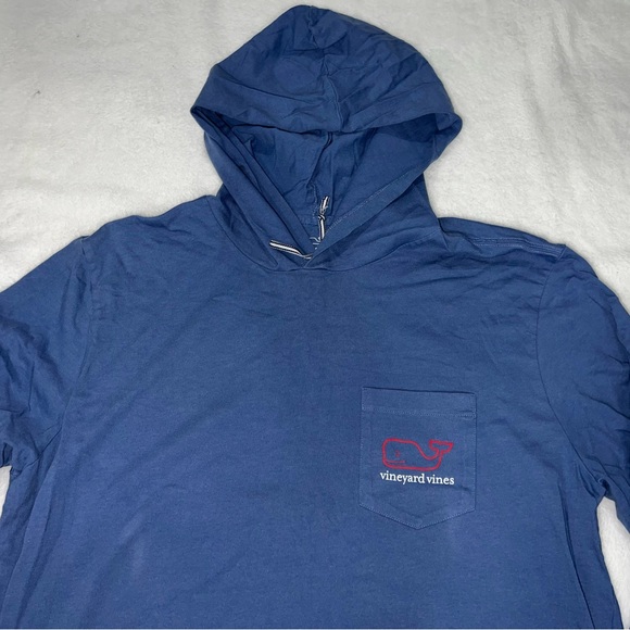 Men’s Vineyard Vines Top - Picture 3 of 4